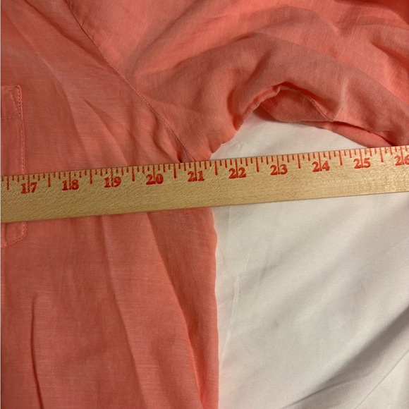 Chico’s 100% Cotton Coral Button-Front Shirt (Size 2 / L) - Picture 3 of 7